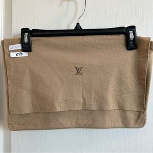 Louis Vuitton Beige Dust Cover with LV Logo 15x10